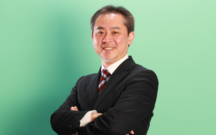 取締役 専務執行役員 人財開発室長 荒川 恵介 (アラカワ ケイスケ)